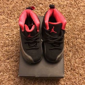 Jordan 12 black and pink toddler